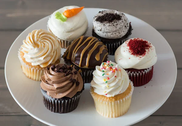 7 Cupcakes
